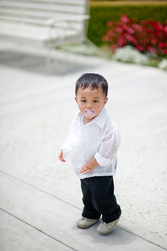 1/8000 sec at f / 1.4