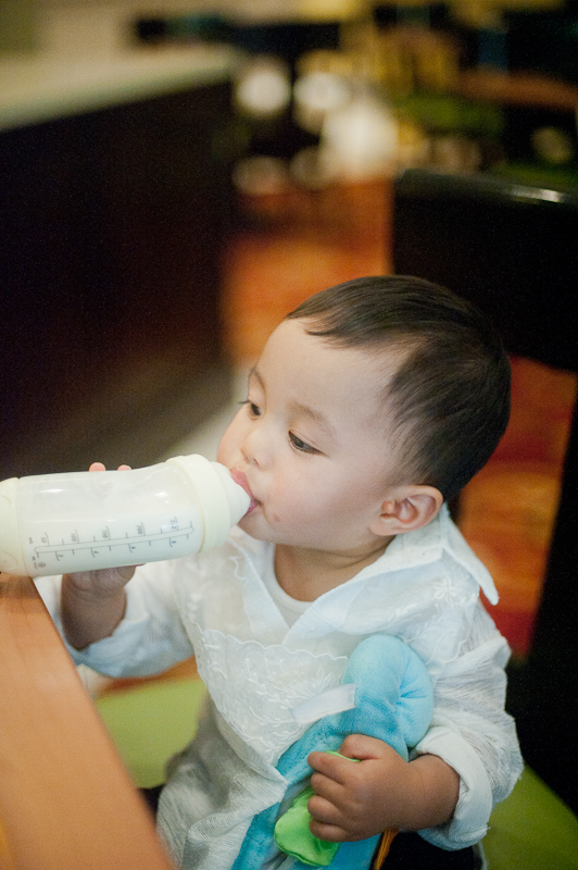 1/1000 sec at f / 1.4
